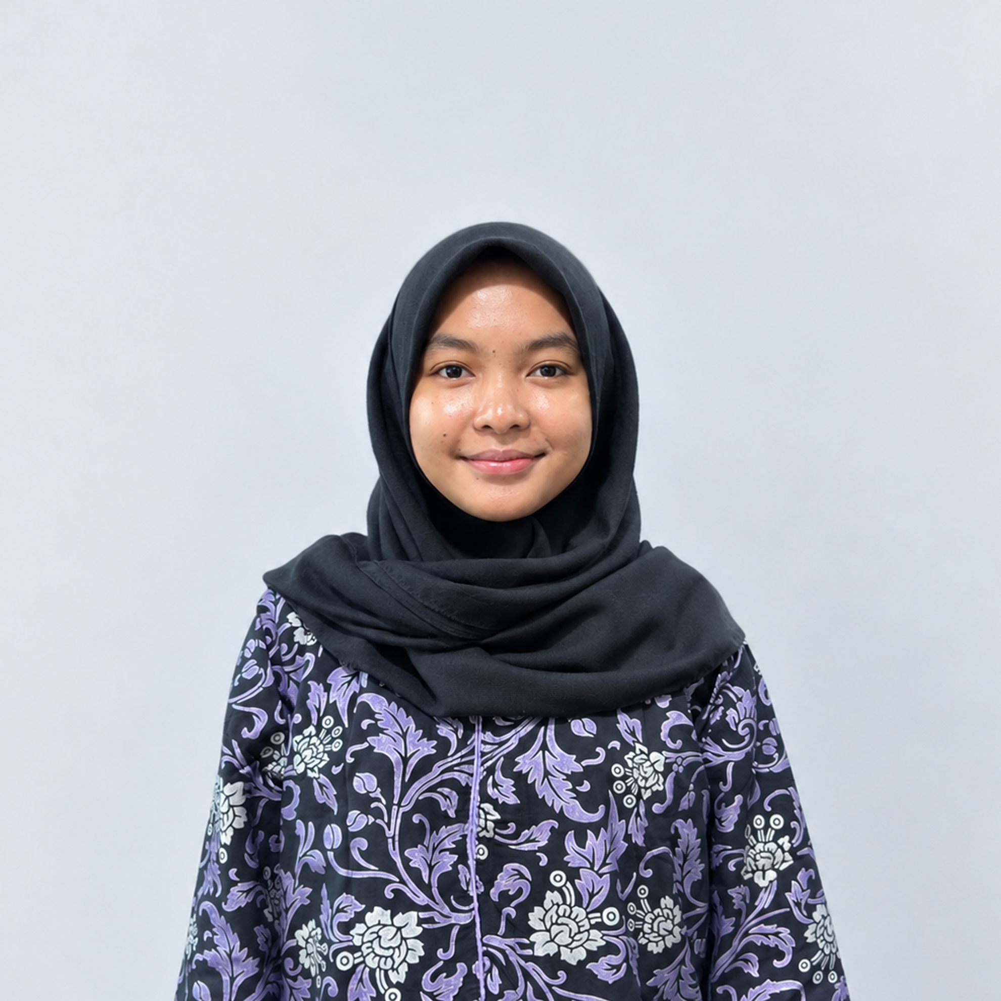 Portrait of Della Setyowati